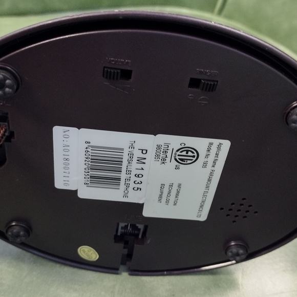 Antique Style Push Button Rotary Phone - Picture 9 of 9